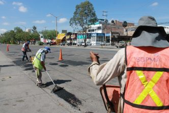 Obras Públicas / INTENSIFICA MUNICIPIO TRABAJOS DE BACHEO