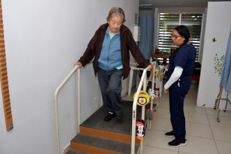 DIF Municipal / OFRECE TERAPIA DE REHABILITACIÓN PARA ADULTOS MAYORES