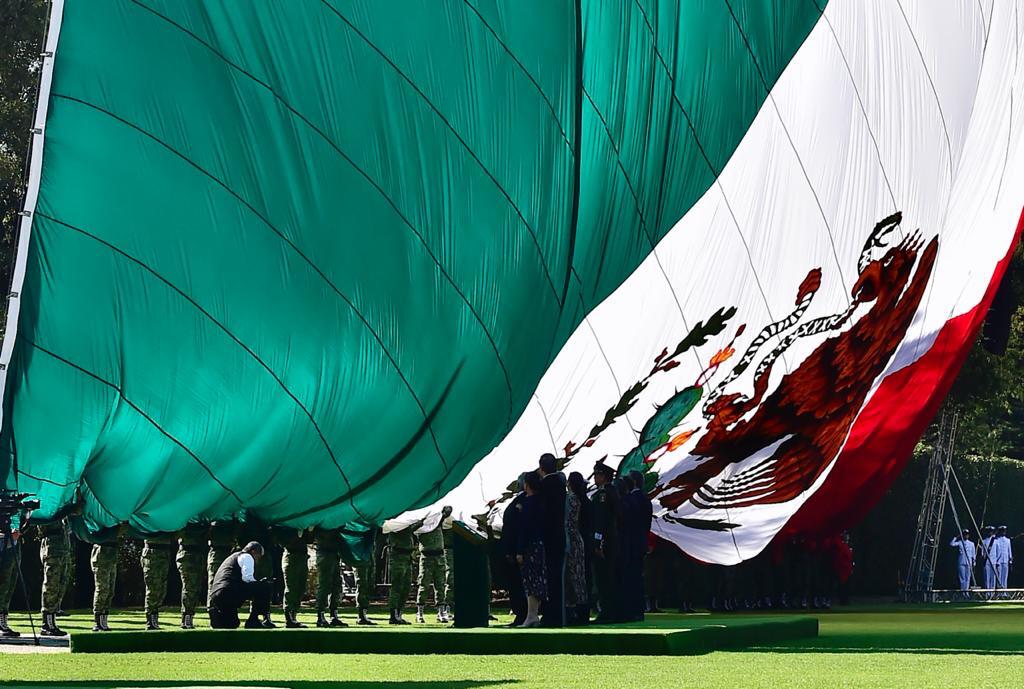 PRESIDENCIA DE LA REPÚBLICA /  Versión estenográfica. Día de la Bandera